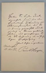 HEYSE, Paul [1839-1914]: Eigenhändiger Brief mit Datum und Unterschrift. München,, 15. Dez[ember] [18]92.. Oktav. 15,9 x 10 cm. 1 Seite. Knickfalte. 