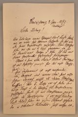 RAABE, Wilhelm [1831-1910]: Eigenhändiger Brief mit Datum und Unterschrift. Braunschweig, 8. Jan.[uar] 1892. Mittags.. 3 Seiten. 22x14 cm. Knickfalten. Kleine Falzeinrisse. 